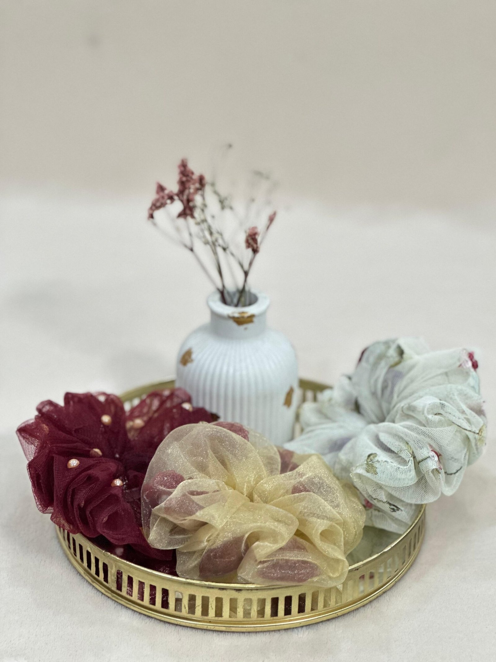 Luxury Box-2 Net + 1 Organza Scrunchies